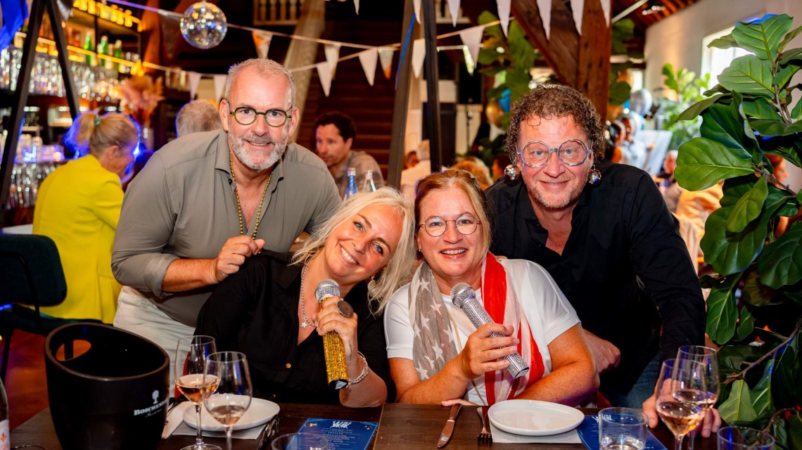20260927131553 Glue Agency ABBA JitskeSeckel